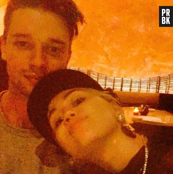 Miley Cyrus pose avec son Valentin sur Instagram