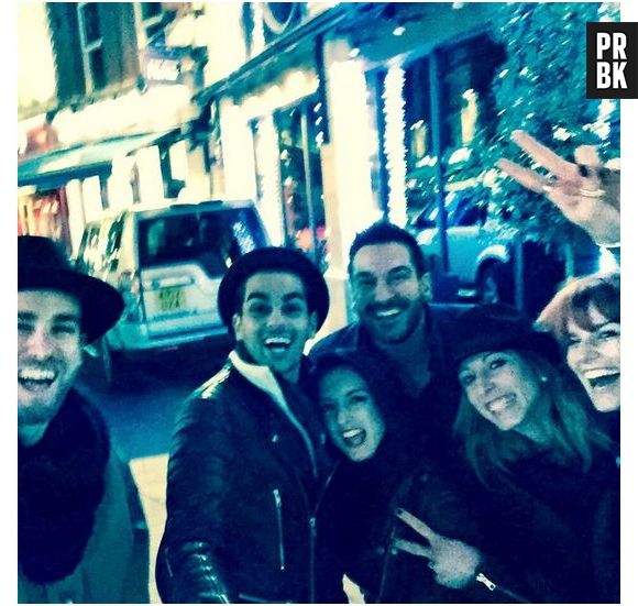 Fauve Hautot et son petit-ami Jules, Christophe Licata et sa femme Coralie, Silvia Notargiacomo et Denny Imbroisi à Londres en mars 2015