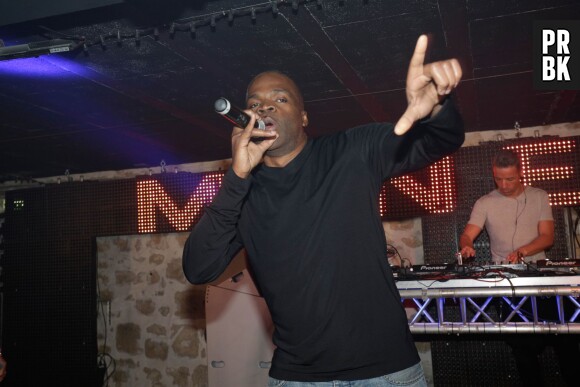Menelik fête les 20 ans du club La Plage à Bordeaux le 14 mars 2015