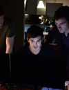 Pretty Little Liars saison 5, épisode 25 : photo de Toby (Keegan Allen), Caleb (Tyler Blackburn) et Ezra (Ian Harding)