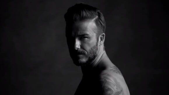 David Beckham (encore) en boxer... pour parodier ses pubs H&M