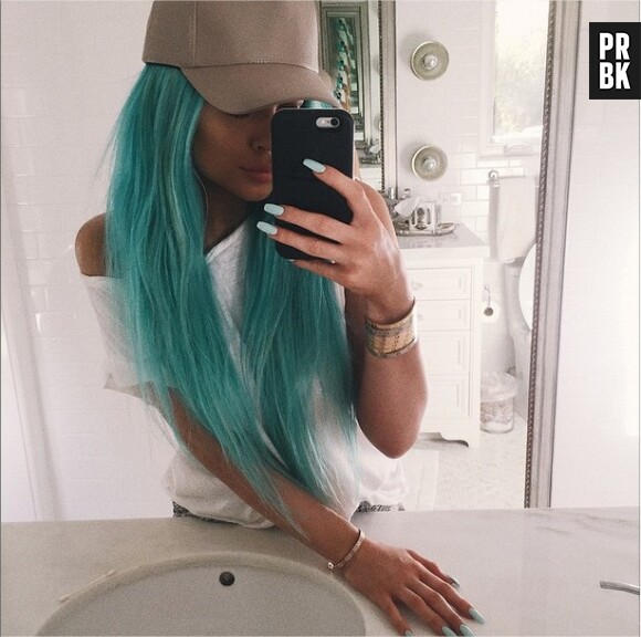 Kylie Jenner et ses cheveux bleus : nouveau look pour Coachella