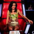 Jenifer : look sexy et robe à paillettes pour la demi-finale de The Voice 4 sur TF1, le 18 avril 2015