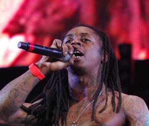 Lil Wayne : son bus de tourn&eacute;e pris pour cible ?