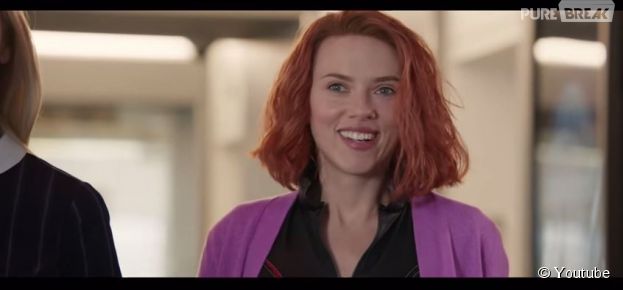 Scarlett Johansson dans une parodie de Black Widow pour le Saturday Night Live