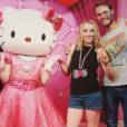 Evanna Lynch et Robbie Jarvis avec Hello Kitty sur Instagram 