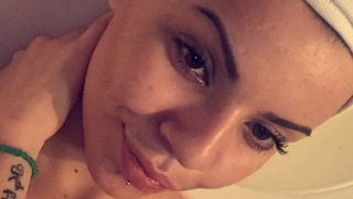 Niia Hall nue sur Snapchat : la brunette s'exhibe dans son bain