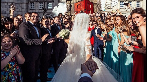 Follow me : le couple star d'Instagram s'est marié, les photos sont forcément sublimes