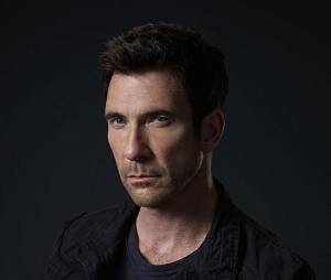 Stalker saison 1 : Dylan McDermott sexy