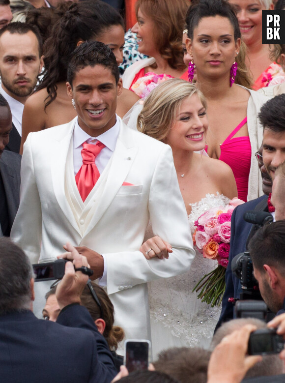 Raphaël Varane et Camille Tytgat : mariage et foule au Touquet, le 20 juin 2015