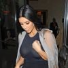 Kim Kardashian : ses seins exposés sans soutien-gorge à Londres le 27 juin 2015