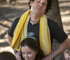 Wet Hot American Summer, First Day of Camp : Paul Rudd sur une photo