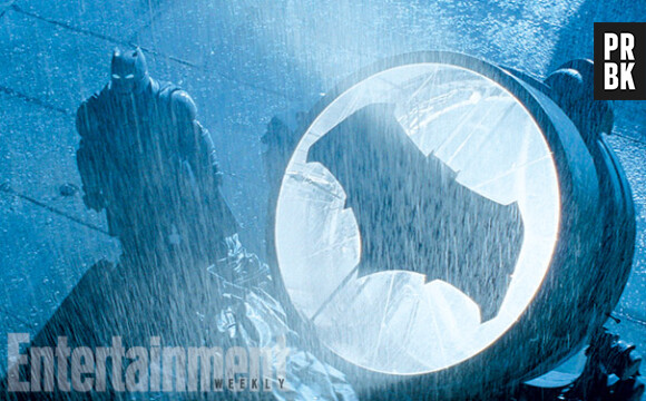 Batman v Superman : Batman et son nouveau logo