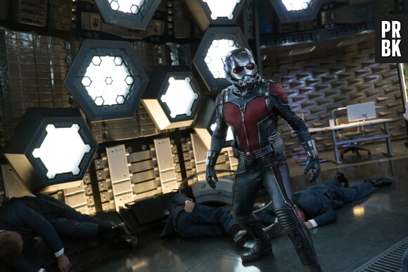 Ant-Man : Paul Rudd dans son costume de super-héros