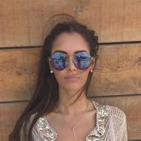 Nabilla Benattia sexy et transparente sur Instagram après les critiques sur son piercing au nez