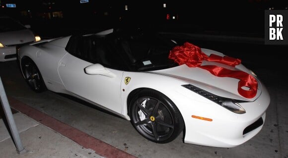 La nouvelle Ferrari de Kylie Jenner, le 9 août 2015