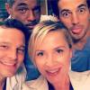 Grey's Anatomy saison 12 : Giacomo Gianniotti pose avec Justin Chambers, Jessica Capshaw et Jason George