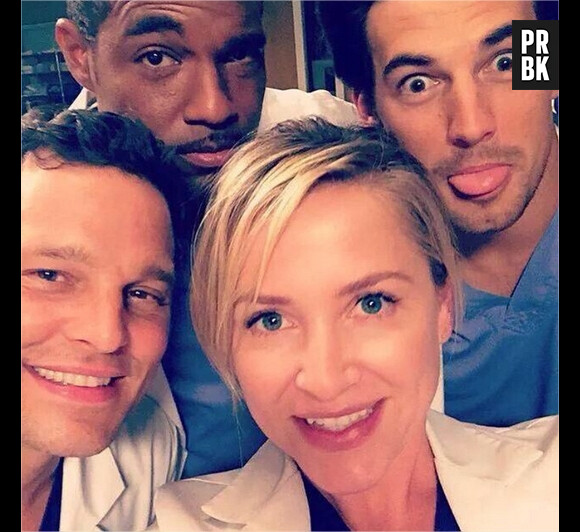 Grey's Anatomy saison 12 : Giacomo Gianniotti pose avec Justin Chambers, Jessica Capshaw et Jason George