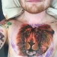  Ed Sheeran : son tatouage de lion ? Un fake 