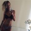 Caroline Receveur sexy en lingerie sur Instagram