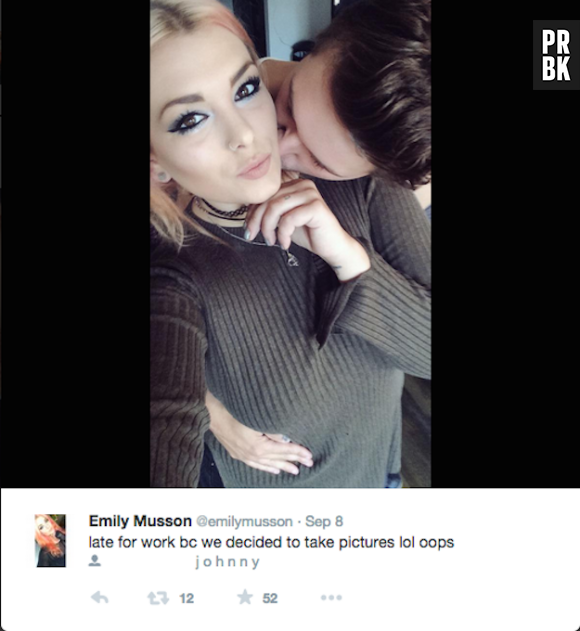 Des parents américains font le buzz sur Twitter en parodiant les selfies de leur adolescente, septembre 2015
