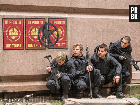Hunger Games 4 : Josh Hutcherson et Sam Claflin sur une photo du film