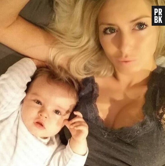 Stéphanie Clerbois prend la pose avec son fils Lyam sur une photo Instagram