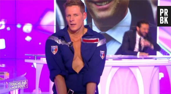 Matthieu Delormeau danse pour François Hollande dans TPMP et l'appelle en direct