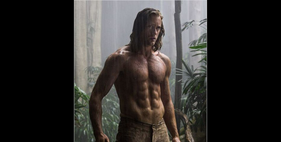 Alexander Skarsgard torse-nu dans Tarzan