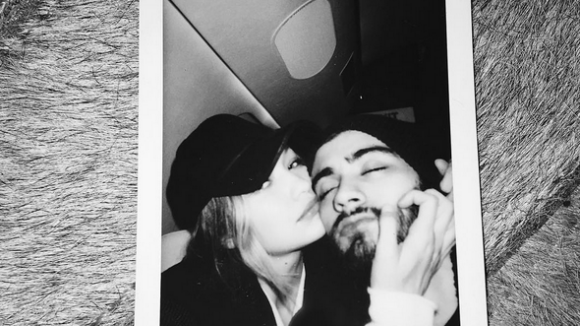 Zayn Malik et Gigi Hadid officialisent : le couple s'affiche sur Instagram