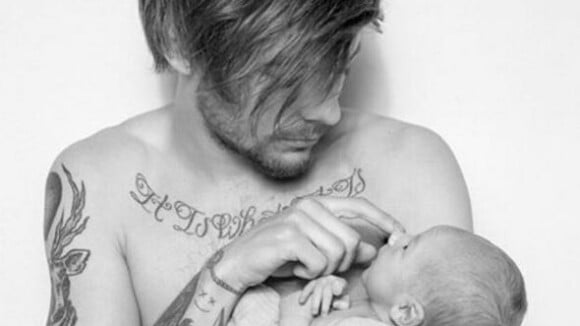 Louis Tomlinson papa : nouvelle photo avec son bébé Freddie sur Instagram