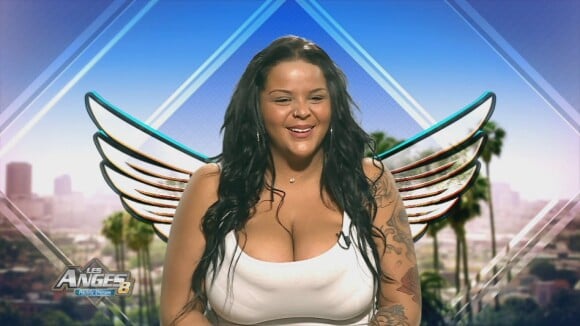 Sarah Fraisou (Les Anges 8) tacle Dimitri : "T'es pas dans la maison de Playboy ici"