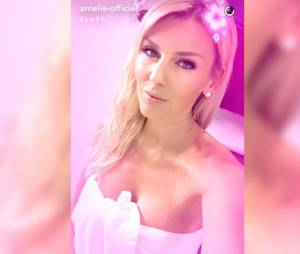 Amélie Neten dévoile les fesses de Benoit Dubois sur Snapchat le jeudi 26 mai 2016