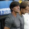 Joachim Löw (Euro 2016) : l'entraîneur allemand pris la main dans le pantalon !