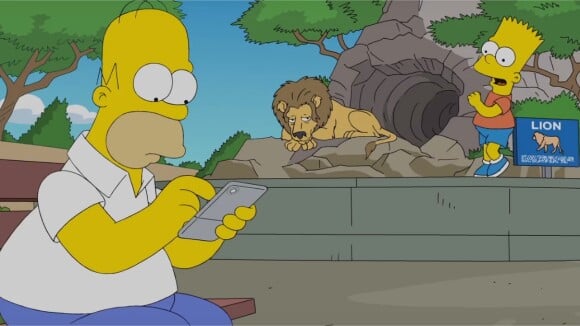 Les Simpson : quand Homer joue à Pokémon Go, c'est très drôle