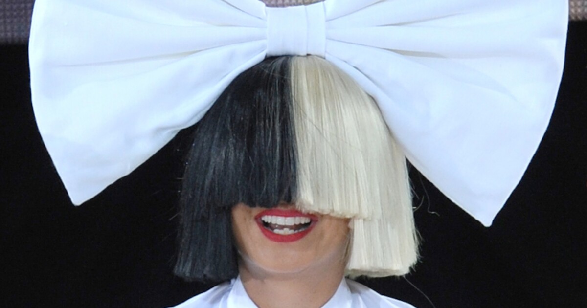 Sia kidnappée par Beyoncé ? La nouvelle théorie du complot WTF - PureBreak