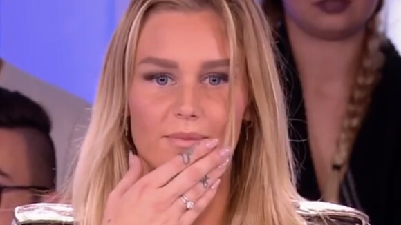 Aurélie Van Daelen demande son chéri en mariage en direct et se fait recaler pour une superbe raison