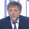 Cyril Hanouna balance les salaires des chroniqueurs TV : Stéphane Guillon serait payé 10.000 euros par émission.
