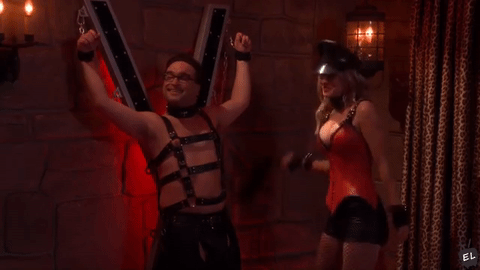The Big Bang Theory saison 10 : Penny et Leonard sexy en mode SM