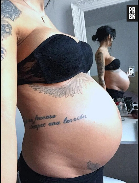 Julia Paredes, enceinte d'une petite fille