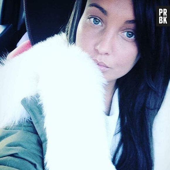 Aurélie Dotremont séparée de son DJ ? Célibataire pour la Saint-Valentin, elle passe cette journée avec son amie Stéphanie Clerbois.