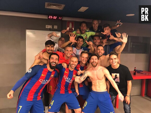 Neymar, Lionel Messi, Luis Suarez fêtent leur victoire lors du match FC Barcelon - PSG