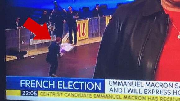 Cette supportrice d'Emmanuel Macron donne tout sur la piste de danse et fait le buzz ?