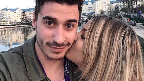 EnjoyPhoenix en total love : message romantique pour l'anniversaire de son chéri Florian Allister