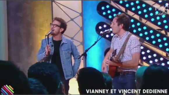 Vincent Dedienne (Quotidien) chante "Moi aimer toi" en duo avec Vianney 🎶
