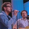 Quotidien : Vincent Dedienne et Vianney chantent en duo dans l'émission