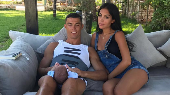 Cristiano Ronaldo : sa copine Georgina Rodriguez enceinte ? CR7 confirme... presque !