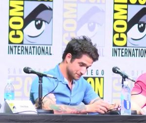 Tyler Posey au bord des larmes au Comic Con 2017 pour ses adieux à Teen Wolf