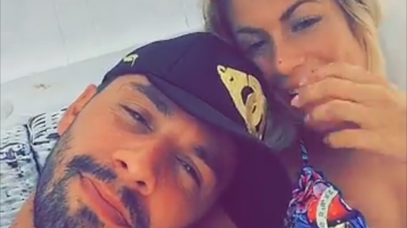 Kevin Guedj et Carla Moreau de nouveau en couple ? Ils s'affichent ensemble sur Snapchat