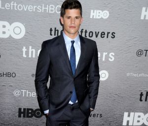 Charlie Carver transformé : l'acteur de Desperate Housewives et Teen Wolf a changé de tête !